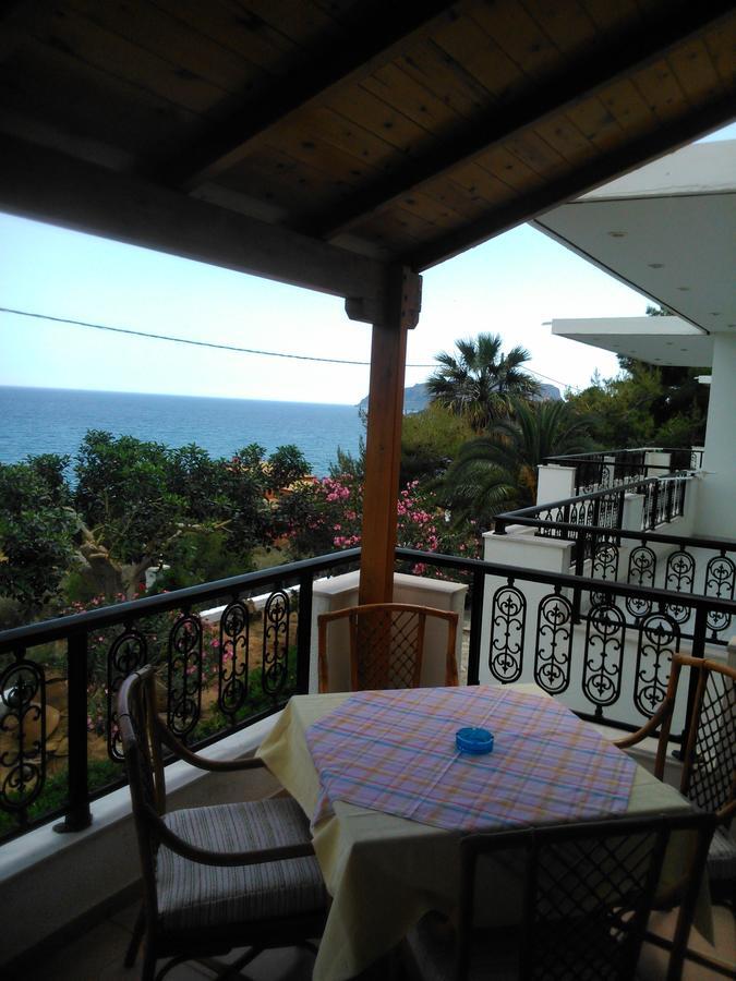Maviria Aparthotel Monemvasía Buitenkant foto